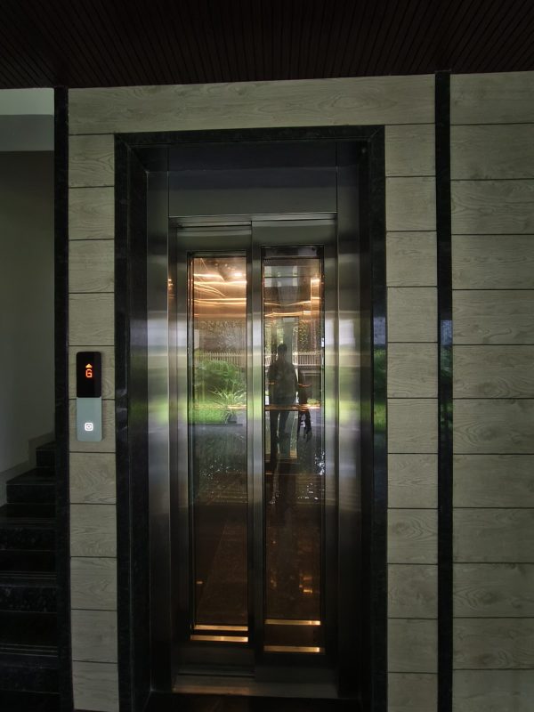 filter: 0; fileterIntensity: 0.000000; filterMask: 0; captureOrientation: 90;
hdrForward: 0; shaking: 0.021543; highlight: 0; algolist: 0;
multi-frame: 1;
brp_mask: 8;
brp_del_th: 0.0000,0.0000;
brp_del_sen: 0.1000,0.0000;
delta:null;
module: photo;hw-remosaic: false;touch: (-1.0, -1.0);sceneMode: 3145728;cct_value: 0;AI_Scene: (-1, -1);aec_lux: 0.0;aec_lux_index: 0;HdrStatus: auto;albedo: ;confidence: ;motionLevel: 0;weatherinfo: null;temperature: 37;